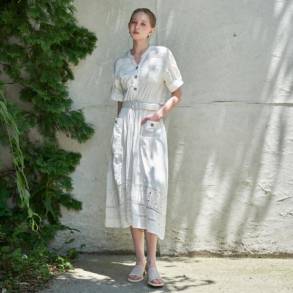 Pure Punching Lace Belt-Set Dress